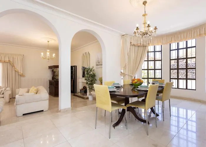 Villa Las Flores